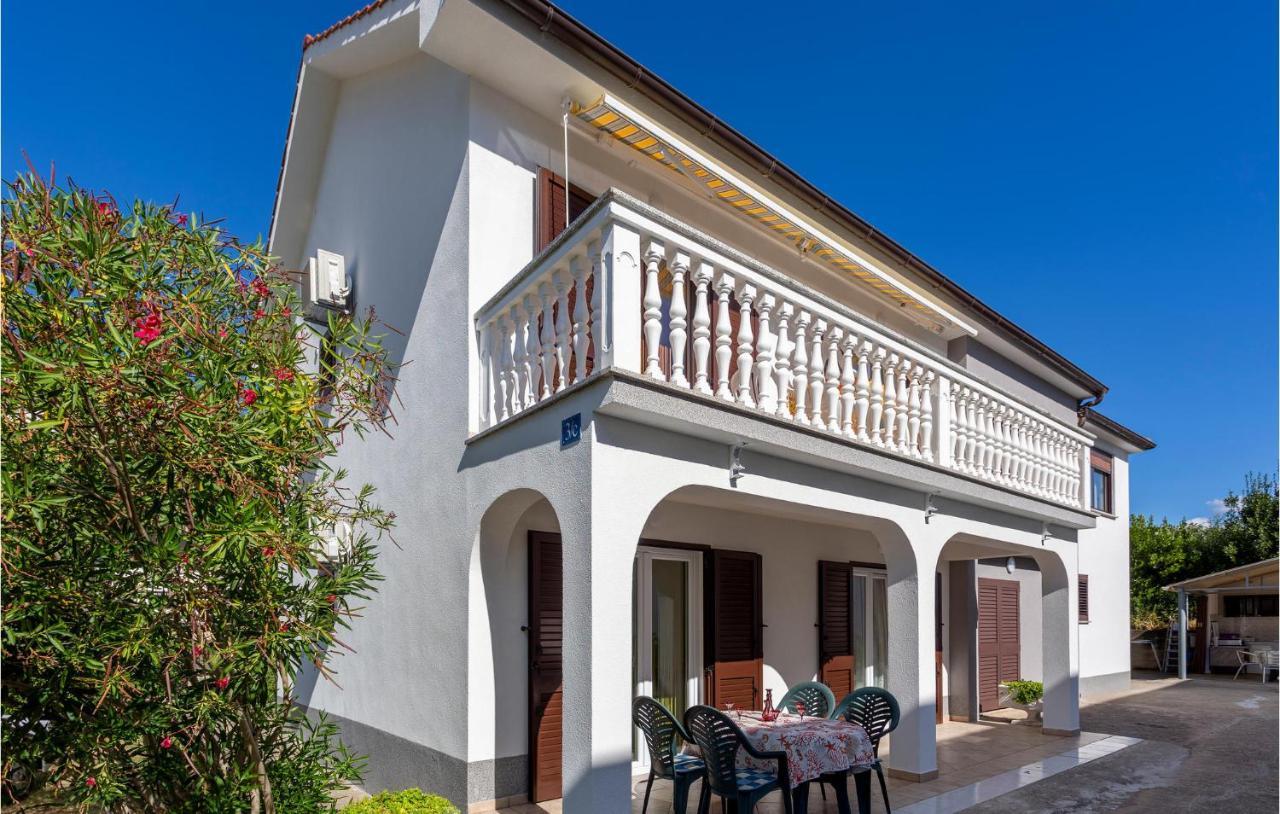 Nice Apartment In Jurandvor With Wifi Exterior photo