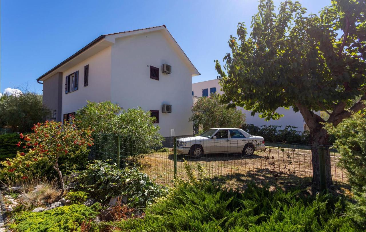 Nice Apartment In Jurandvor With Wifi Exterior photo